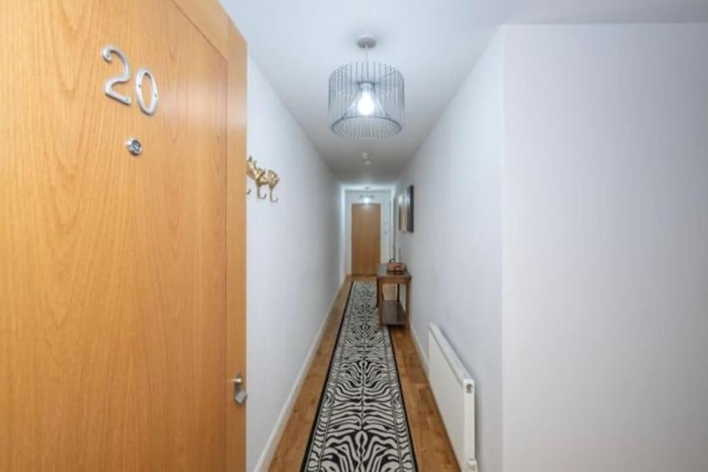 Luxury 2 Bed Fully Equipped City Centre Apartment Cork Exterior foto